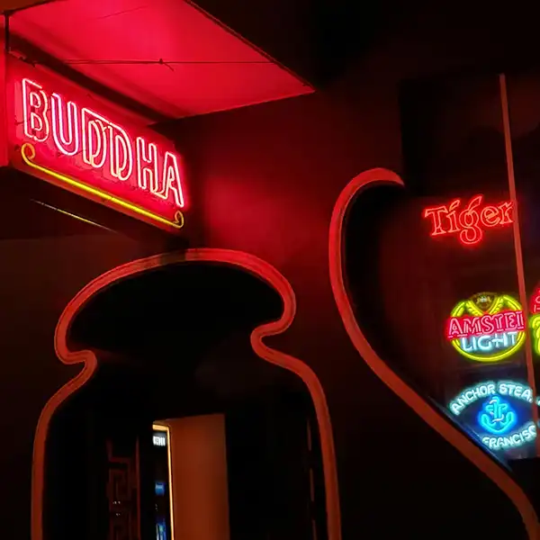 企业自助建站系统,自适应多终端网站建站